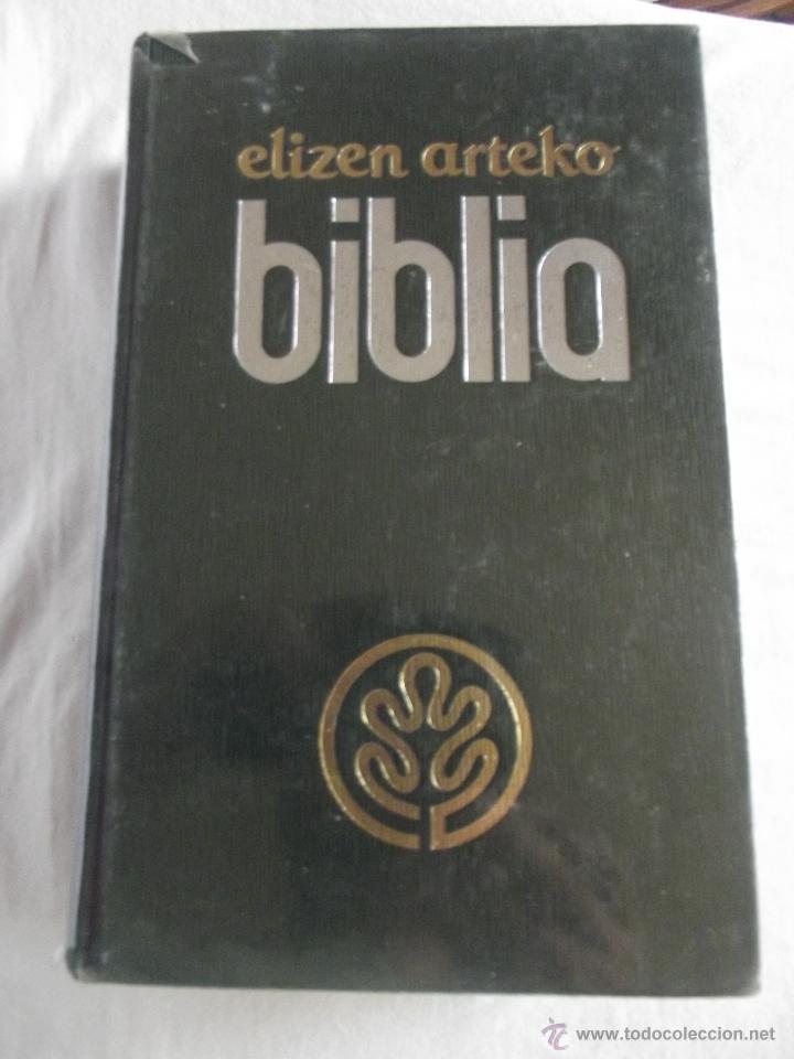 Libros de segunda mano: BIBLIA ELIZEN ARTEKO - Foto 1