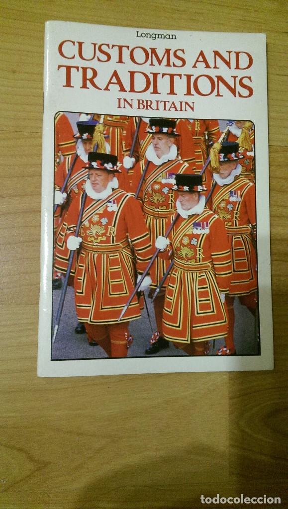 Libros de segunda mano: Customs and traditions in Britain - Foto 1