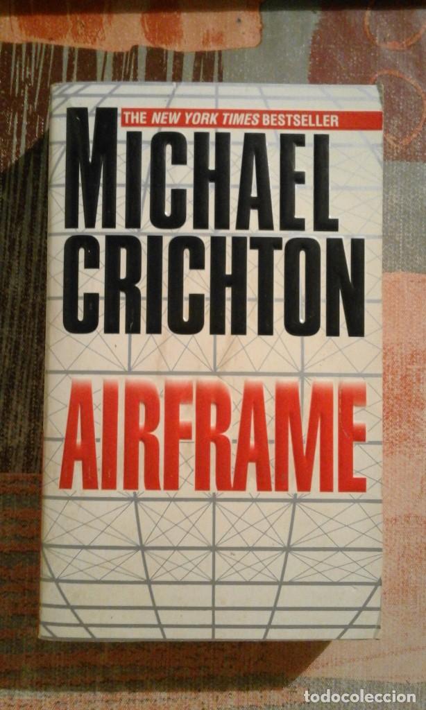 Libros de segunda mano: Airframe - Michael Crichton - en ingl&eacute;s - Foto 1