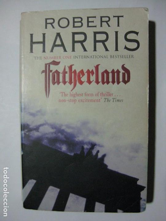 Libros de segunda mano: FATHERLAND - ROBERT HARRIS - ARROW - EN INGL&Eacute;S - Foto 1