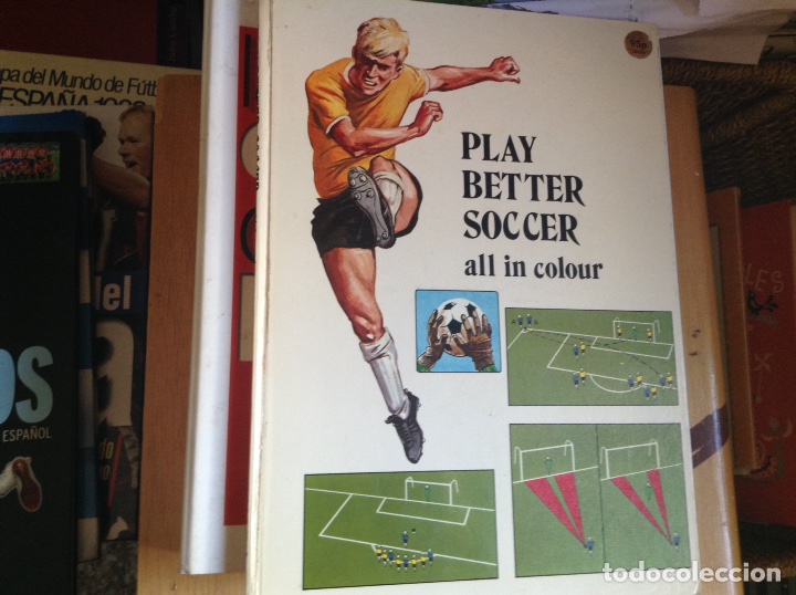 Libros de segunda mano: Play better soccer. Ideal para aprender ingl&eacute;s - Foto 1