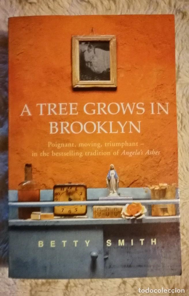 Libros de segunda mano: A Tree Grows in Brooklyn - Betty Smith - Foto 1