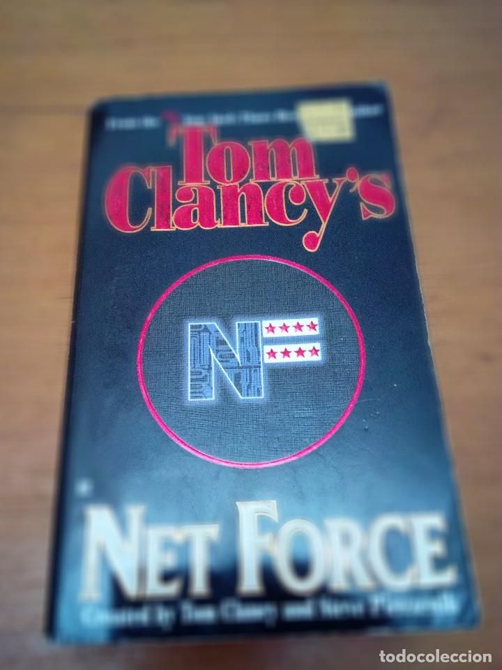 Libros de segunda mano: NET FORCE. TOM CLANCY&acute;S. EST1B5 - Foto 1