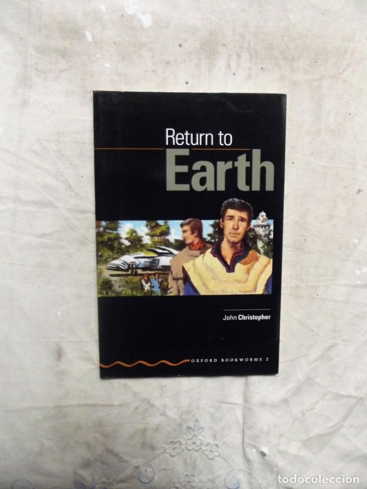 Libros de segunda mano: RETURN TO EARTH / JOHN CHRISTOPHER - Foto 1