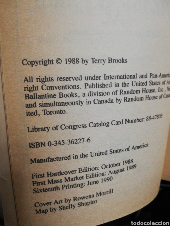 Libros de segunda mano: Wizard at large. Terry Brooks - Foto 4