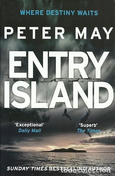 Libros de segunda mano: PETER MAY ENTRY ISLAND - Foto 1