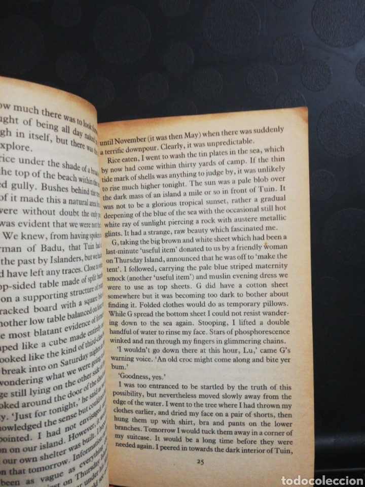Libros de segunda mano: Castaway. Lucy Irvine - Foto 4