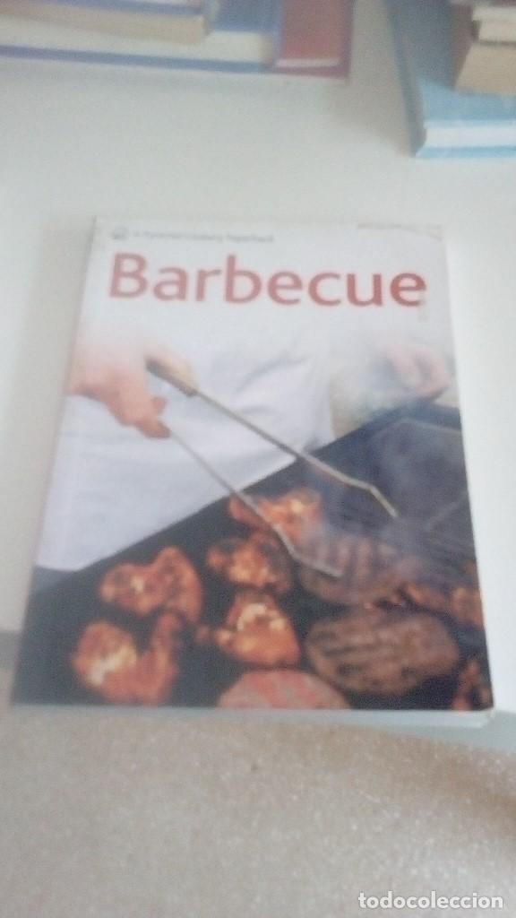 Libros de segunda mano: G-131 LIBRO EN INGLES BARBECUE - Foto 1