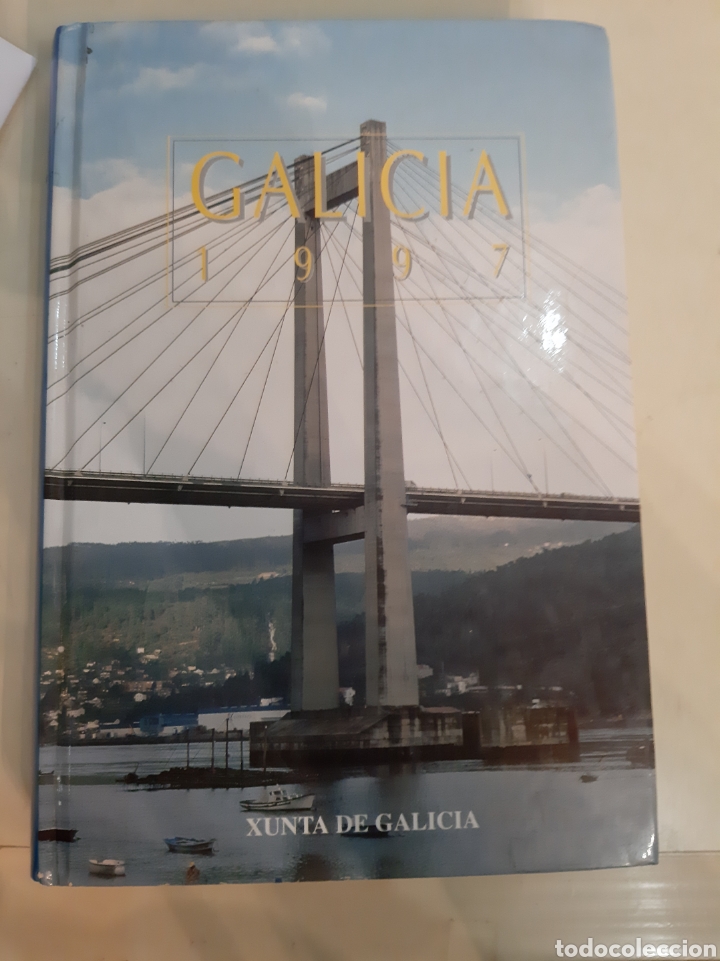 Libros de segunda mano: Galicia 1997 xunta estado regular por agua hojas han estado pegadas