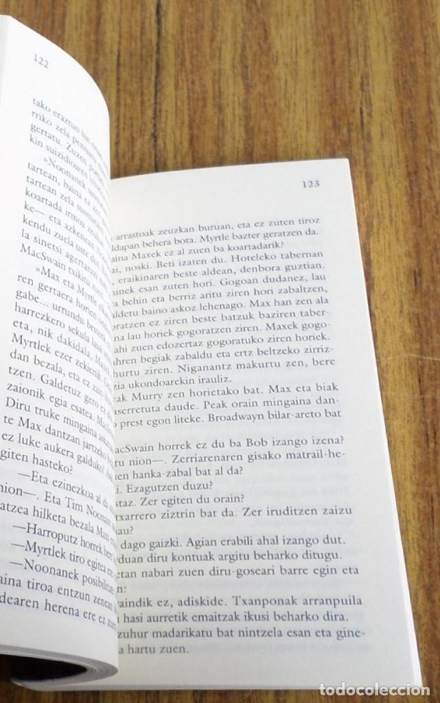 Libros de segunda mano: UZTA GORRIA -- Dashiell Hammett - Foto 3
