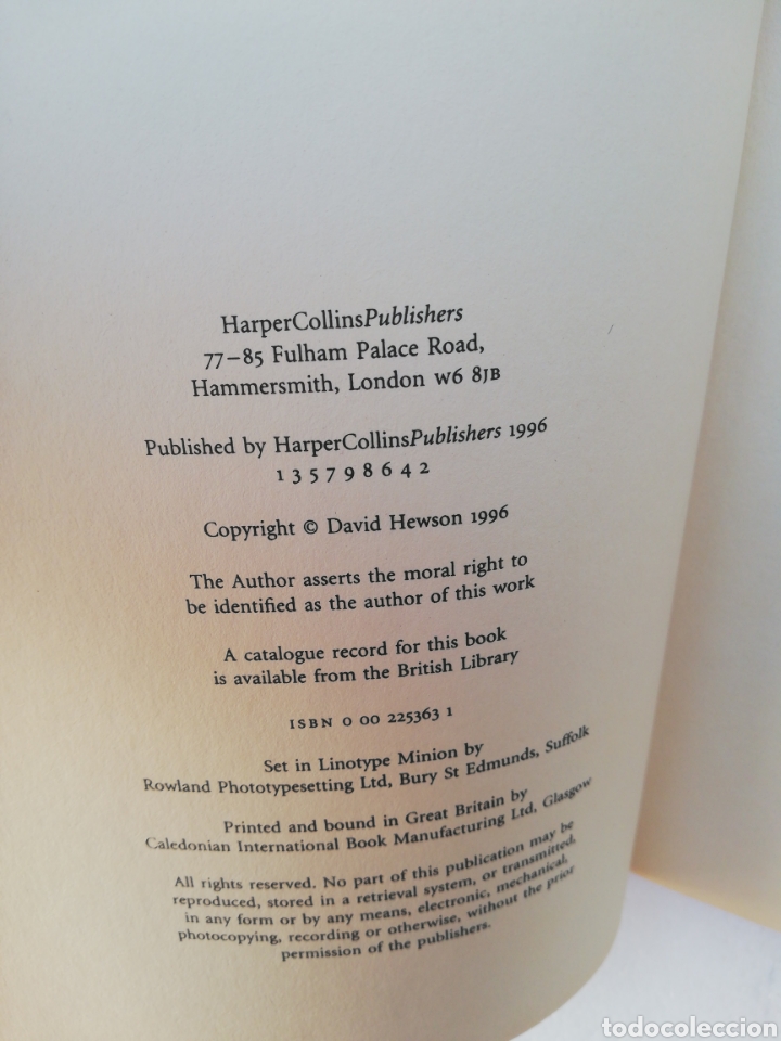 Libros de segunda mano: Epiphany ,David Hewson - Foto 2