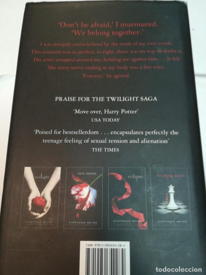 Libros de segunda mano: STEPHENIE MEYER Breaking dawn S820AT - Foto 2