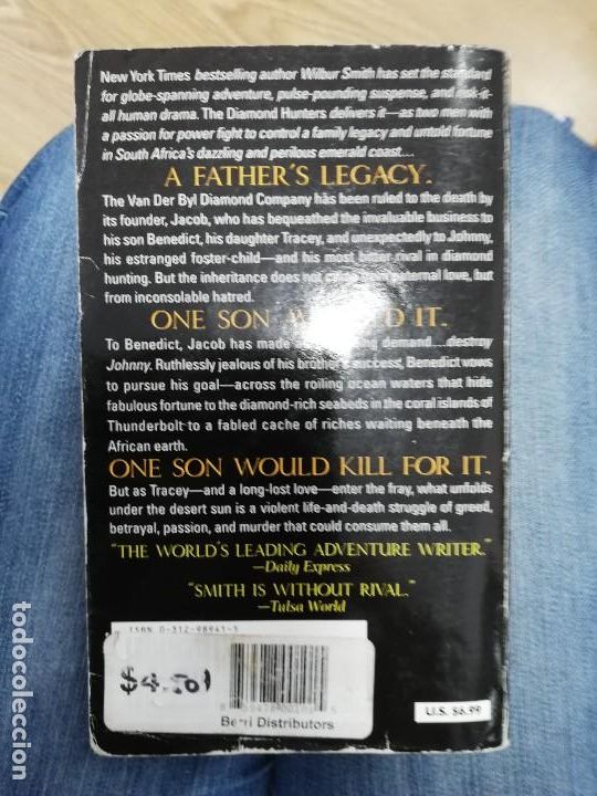 Libros de segunda mano: The diamond hunters. Wilbur Smith - Foto 2