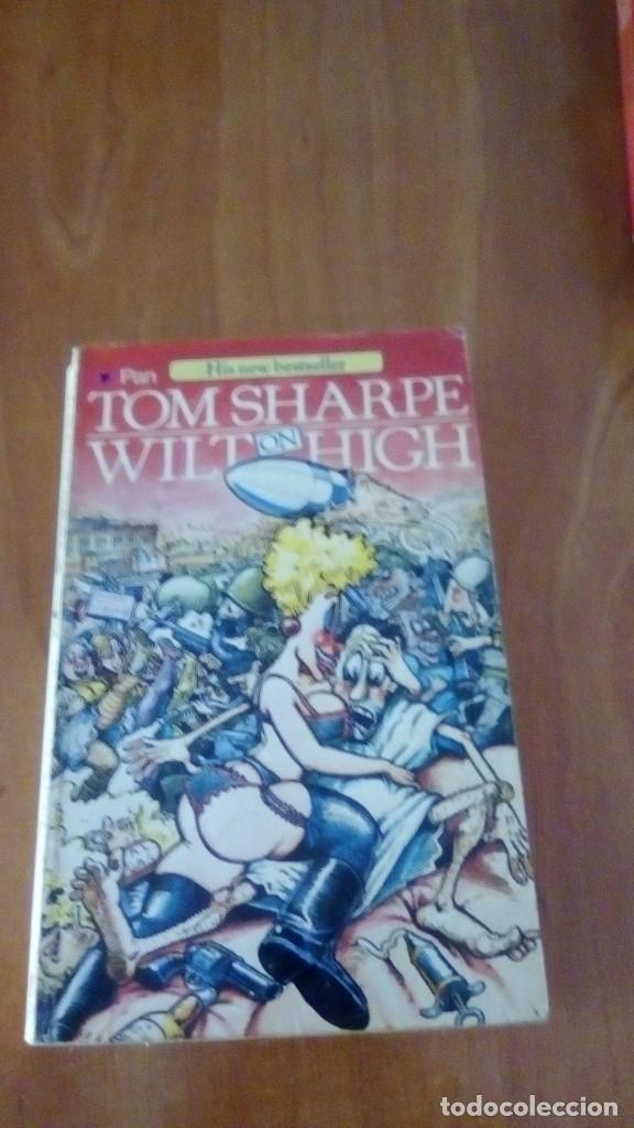 Libros de segunda mano: WILT ON HIGH , TOM SHARPE - Foto 1