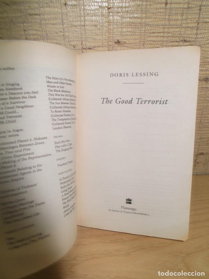 Libros de segunda mano: The Good Terrorist de Doris Lessing. - Foto 3