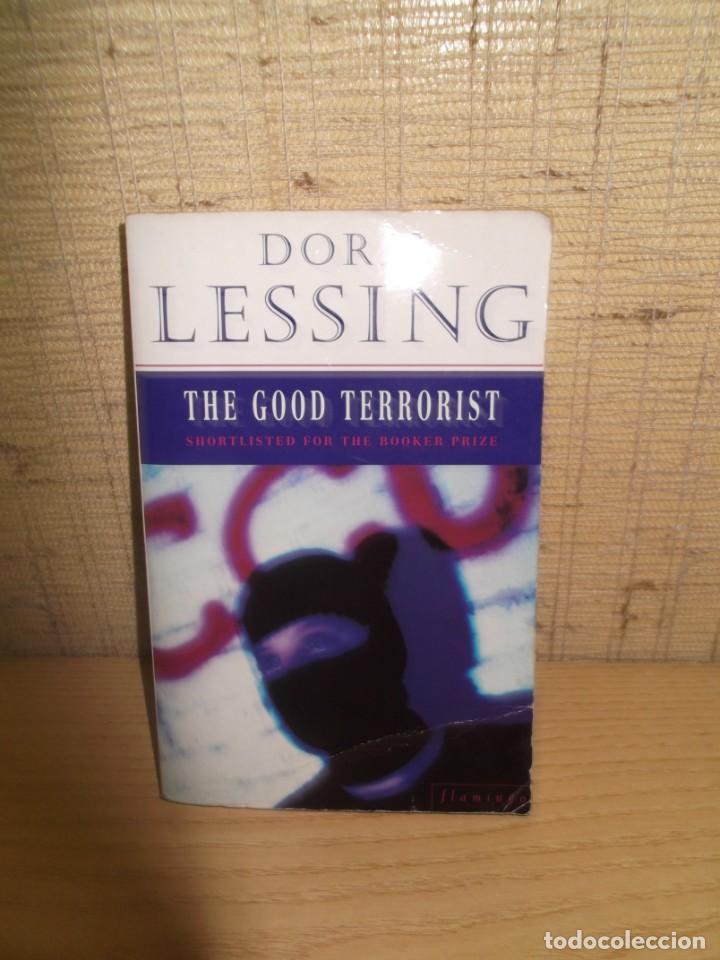 Libros de segunda mano: The Good Terrorist de Doris Lessing. - Foto 4