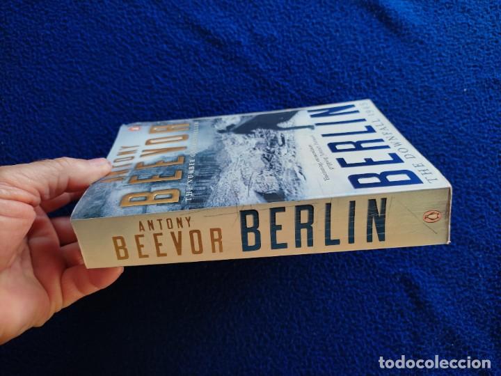 Libros de segunda mano: BERLIN Anthony Beevor Penguin Books 2003 II - Foto 2