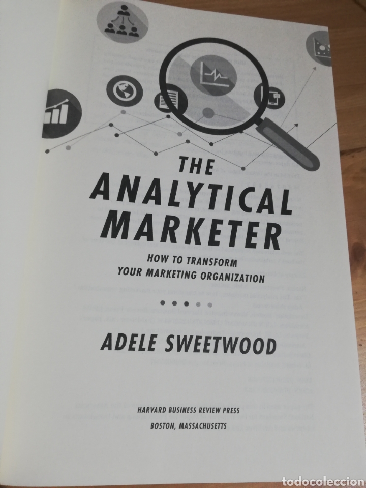 Libros de segunda mano: THE ANALYTICAL MARKETER (ADELE SWEETWOOD) - Foto 2