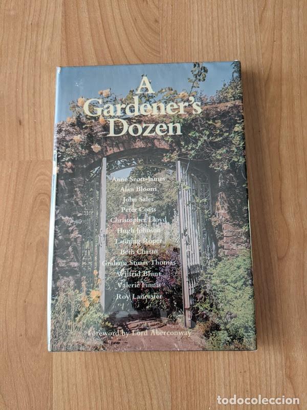 Libros de segunda mano: LIBRO A GARDENER'S DOZEN