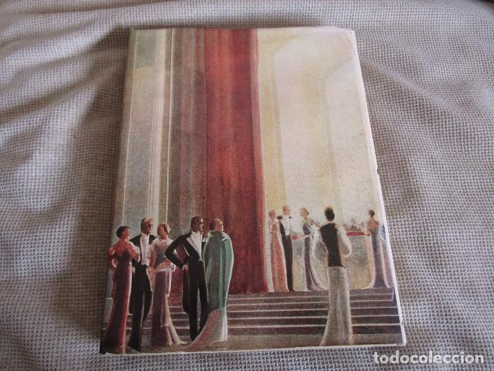 Libros de segunda mano: Ocean Liners - Robert Wall - Escrito en Ingles - Foto 2