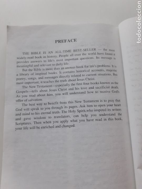 Libros de segunda mano: Biblia biling&uuml;e Arabe Ingl&eacute;s 1984 - Foto 4