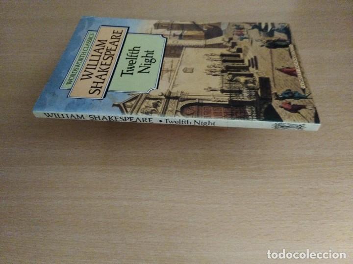 Libros de segunda mano: TWELFTH NIGHT. William Shakespeare. Edici&oacute;n en Ingl&eacute;s. - Foto 3