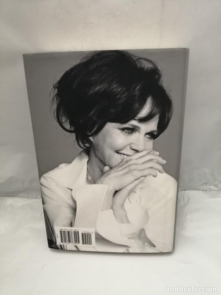 Libros de segunda mano: IN PIECES (FIRST EDITION, HARDCOVER) - Foto 2
