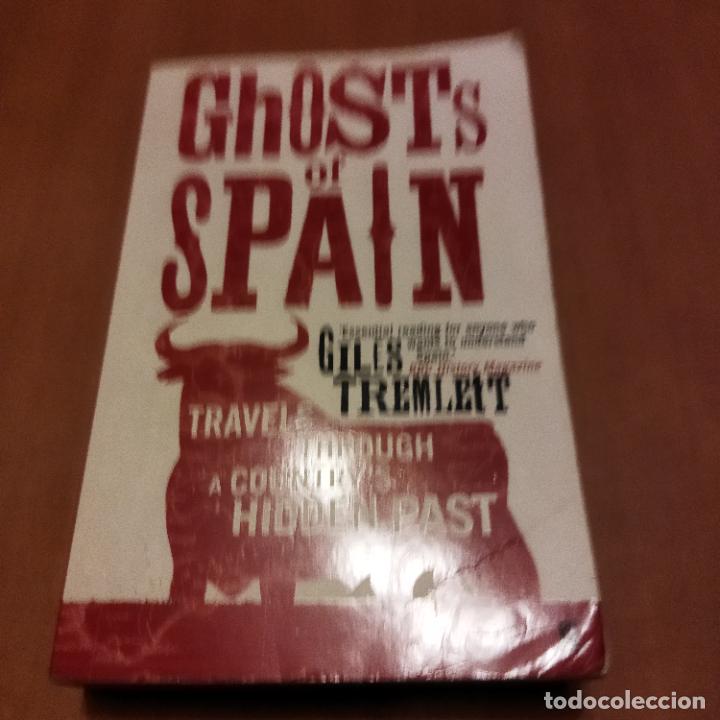 Libros de segunda mano: Ghosts of Spain - Foto 1