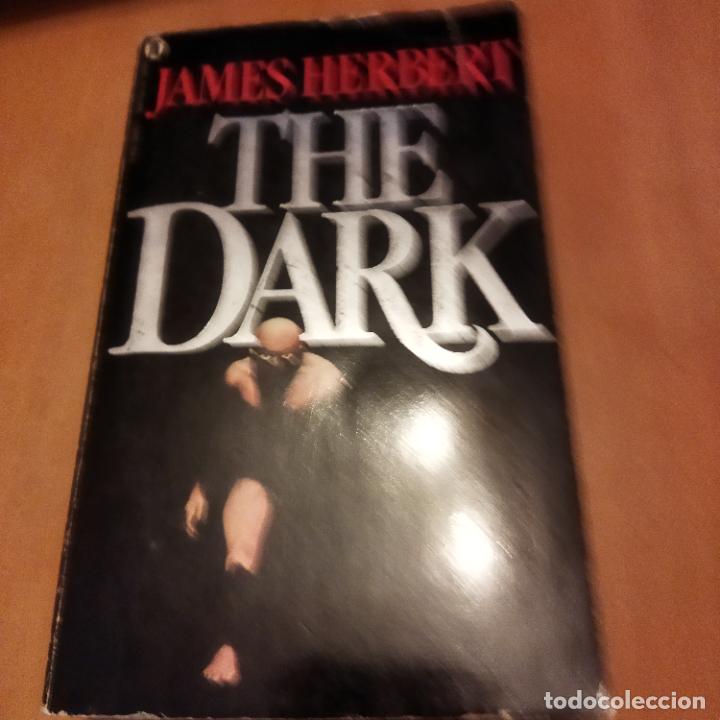 Libros de segunda mano: The dark - Foto 1