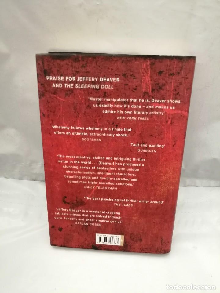 Libros de segunda mano: ROADSIDE CROSSES (FIRST EDITION, HARDCOVER) - Foto 2