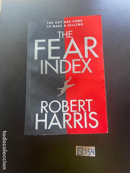 Libros de segunda mano: The fear index - Foto 1