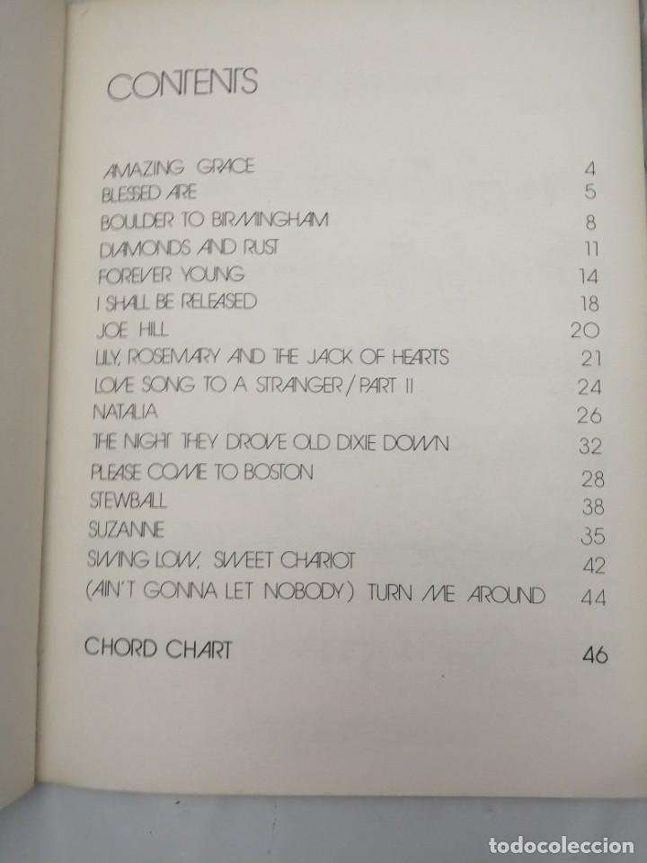 Libros de segunda mano: JOAN BAEZ. FROM EVERY STAGE. EASY GUITAR. - Foto 3