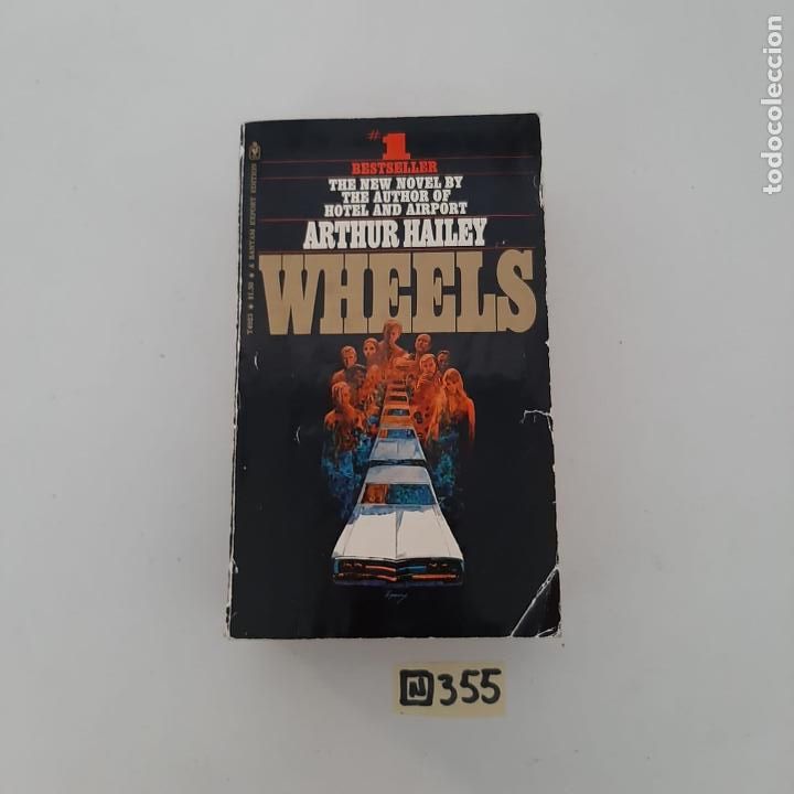 Libros de segunda mano: Wheels - Foto 1