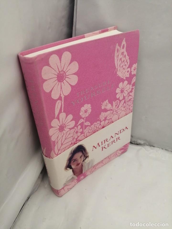 Libros de segunda mano: TREASURE YOURSELF: POWER THOUGHTS FOR MY GENERATION - Foto 3