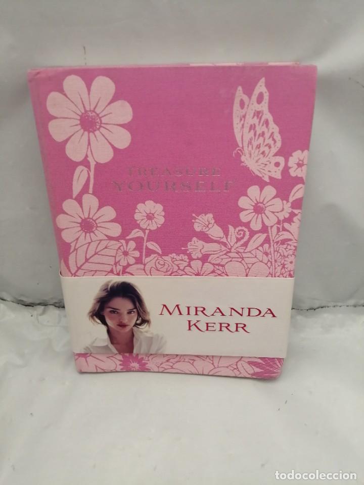 Libros de segunda mano: TREASURE YOURSELF: POWER THOUGHTS FOR MY GENERATION - Foto 1