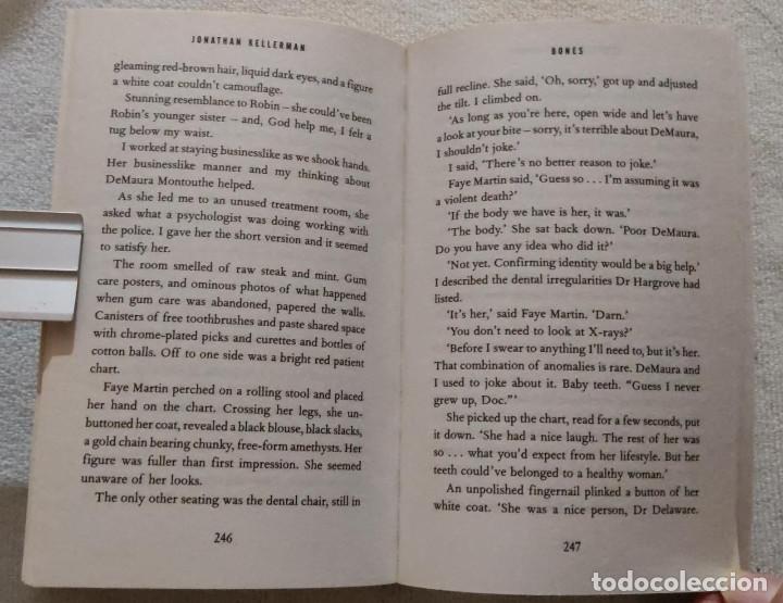Libros de segunda mano: Bones. - Foto 3