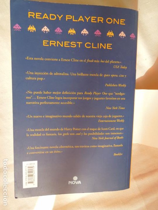 Libros de segunda mano: READY PLAYER ONE - ERNEST CLINE -2016 EDC NOVA - Foto 2