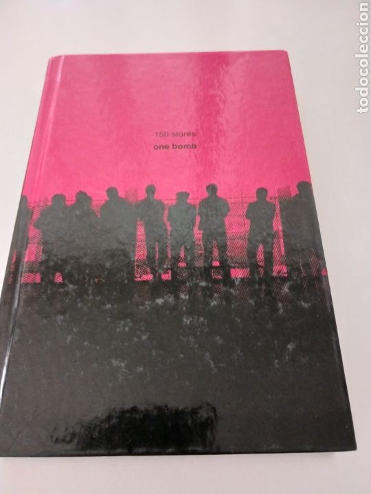 Libros de segunda mano: 150 stores, 1 bomb Dayna Lorentz 2012 ingl&eacute;s - Foto 1