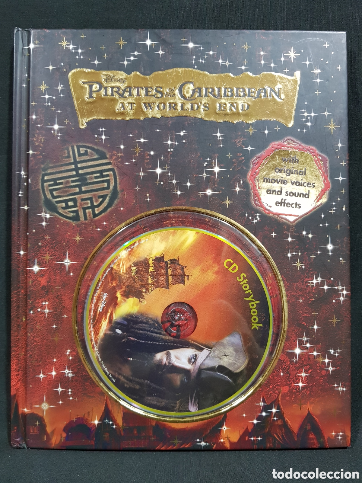 Libros de segunda mano: IDIOMA INGL&Eacute;S. Audiolibro Piratas del Caribe en el fin del mundo Libro + CD Disney Parragon 2007