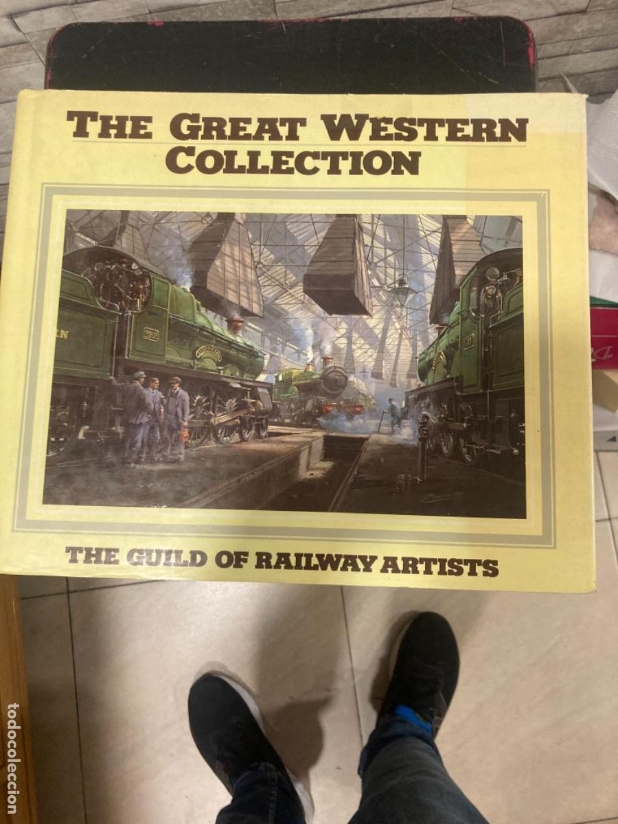 Libros de segunda mano: Magnifico libro de trenes, en ingl&eacute;s - Foto 2