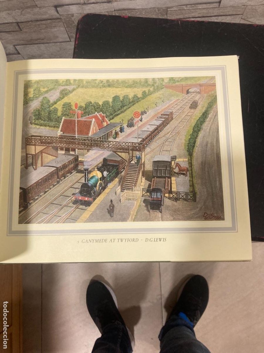 Libros de segunda mano: Magnifico libro de trenes, en ingl&eacute;s - Foto 5