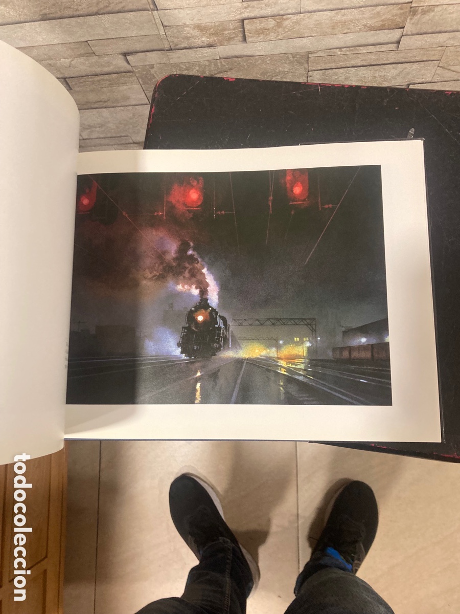 Libros de segunda mano: Magnifico libro en ingl&eacute;s tem&aacute;tica trenes - Foto 9