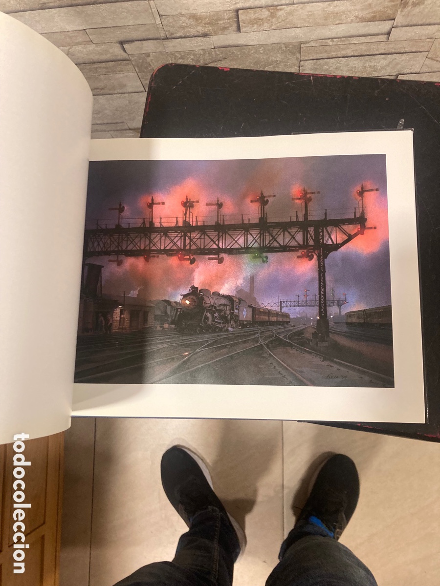 Libros de segunda mano: Magnifico libro en ingl&eacute;s tem&aacute;tica trenes - Foto 10