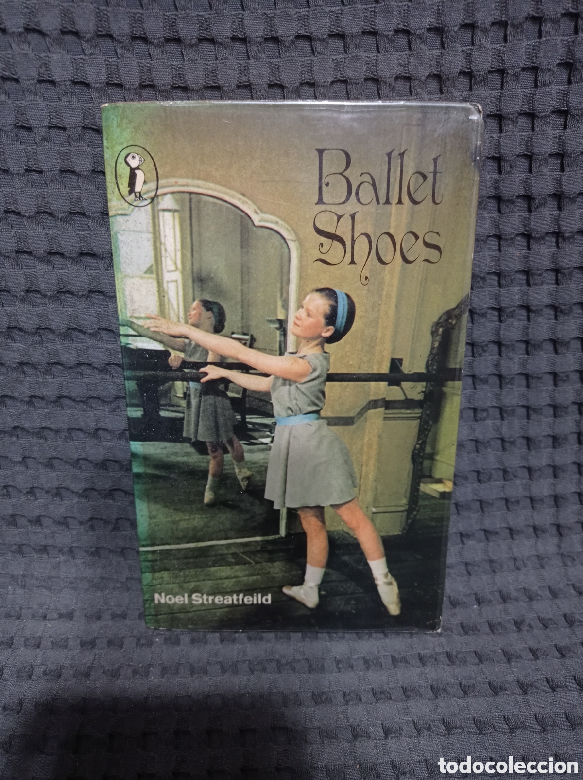 Libros de segunda mano: Ballet Shoes (Noel Streatfeild) - Foto 2