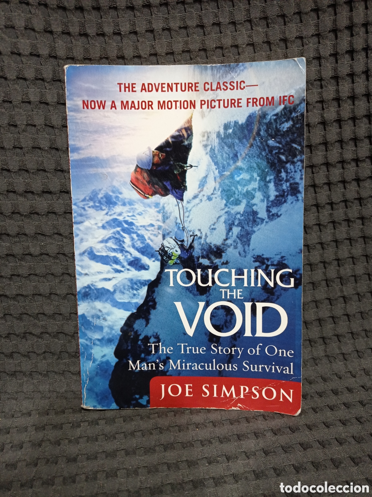 Libros de segunda mano: Touching the void (Joe Simpson) - Foto 2