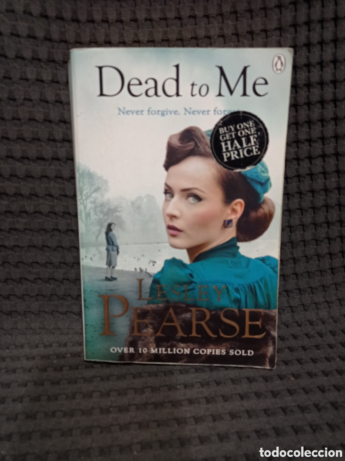 Libros de segunda mano: Dead to me (Lesley Pearse) - Foto 2