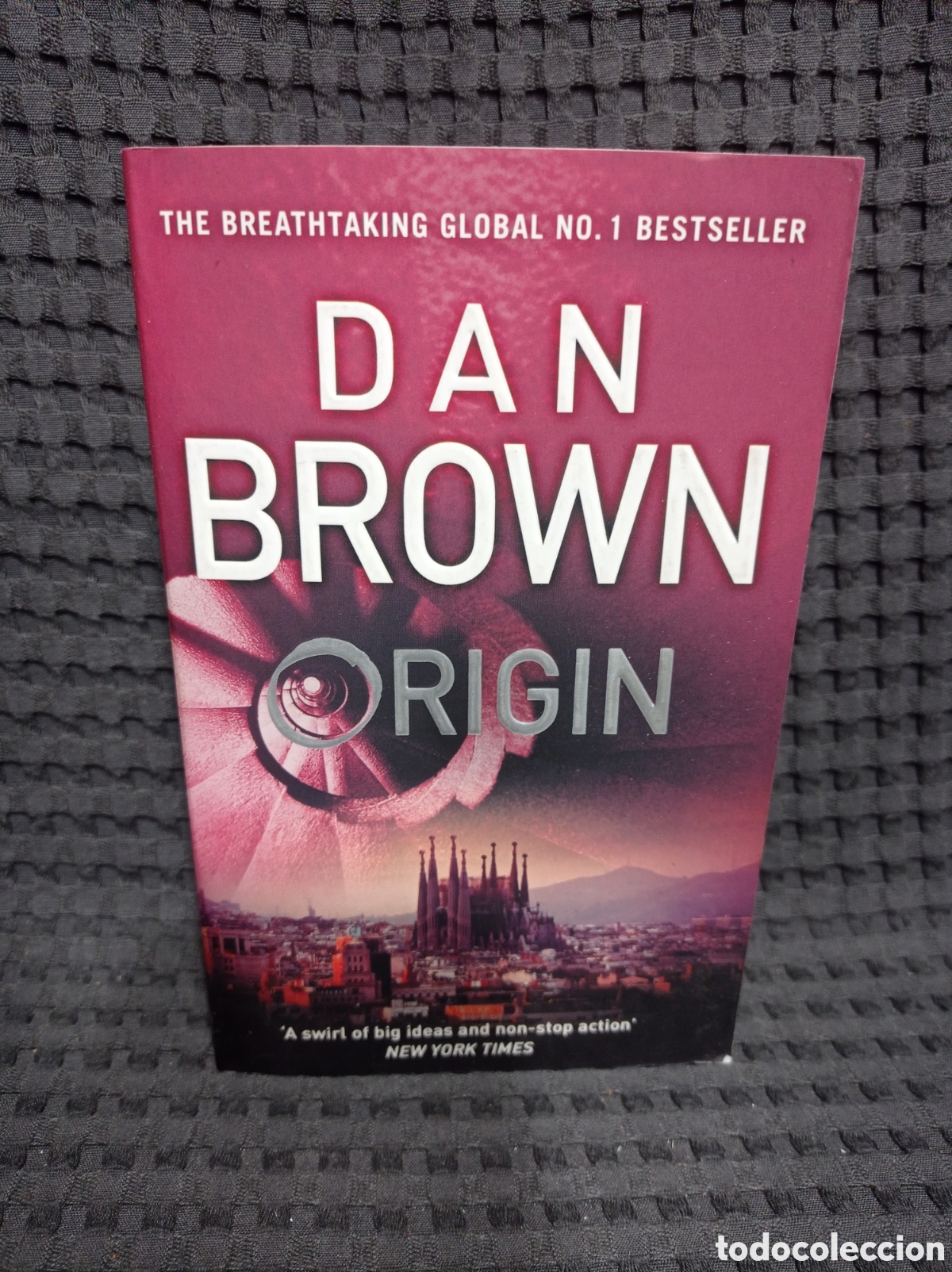 Libros de segunda mano: Origin (Dan Brown) libro en ingles - Foto 2