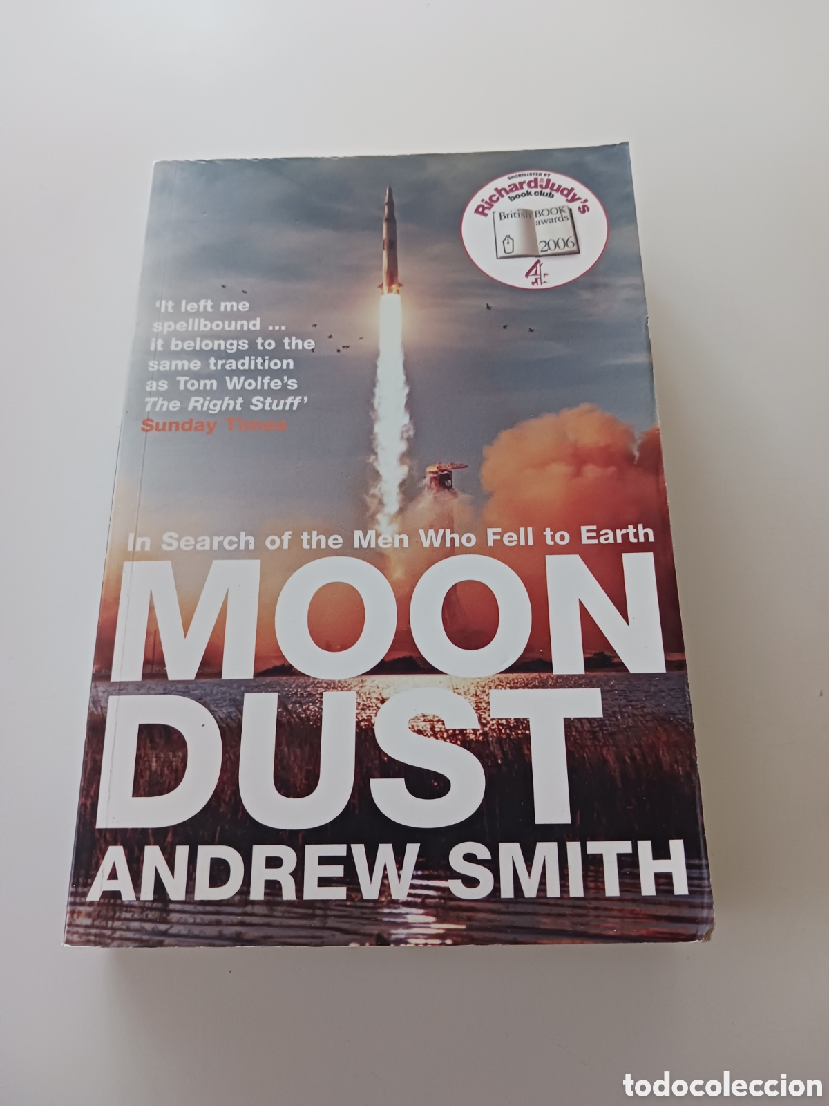 Libros de segunda mano: Moon dust, Andrew Smith, 2005 ingl&eacute;s - Foto 1