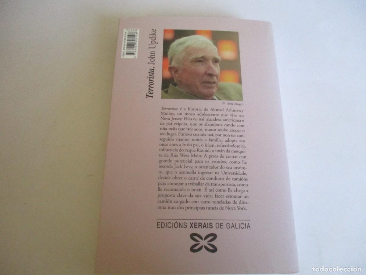 Libros de segunda mano: JOHN UPDIKE Terrorista W21560 - Foto 2