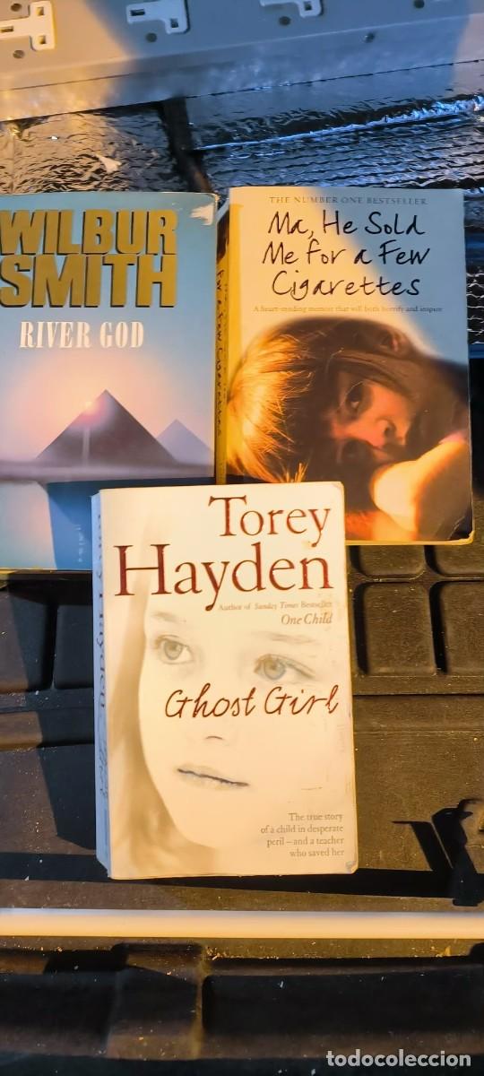 Libros de segunda mano: LOTE 3 LIBROS EN INGL&Eacute;S - Foto 1